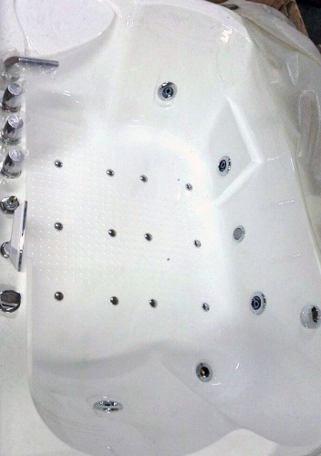 Акриловая ванна Gemy G9085 K R фото 3