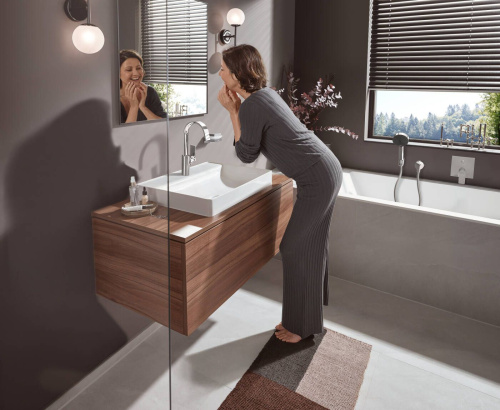 Смеситель Hansgrohe Vivenis 75032000 для раковины, хром