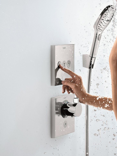 Термостат Hansgrohe ShowerSelect Highfow 15761000 для душа фото 3